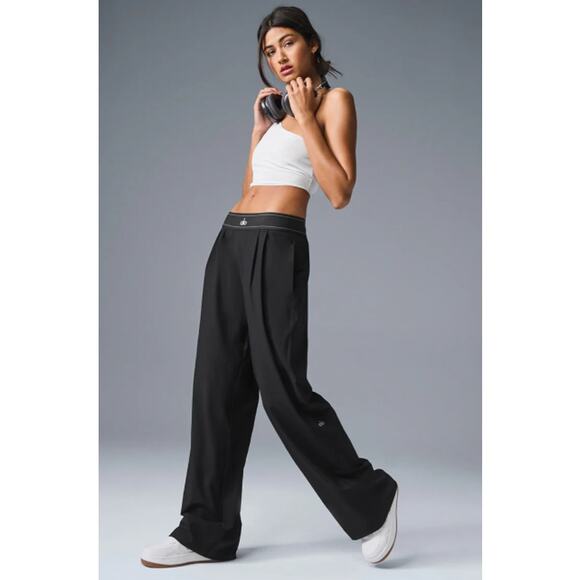 Sold - Picture 2 of 16